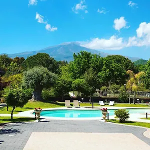 Bed & Breakfast Blanc Maison Etna Relais & Charme
